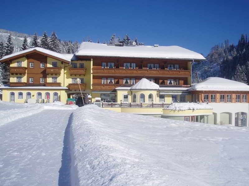 Hôtel Wieseneck à Sankt Johann im Pongau Extérieur photo